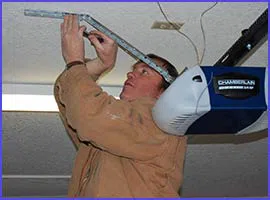 Neighborhood Garage Door Service Waukesha, WI 414-988-3001 - garage-doors